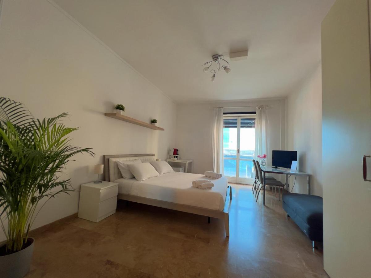 Appartme Guest House Seveso 40 Milano Eksteriør billede